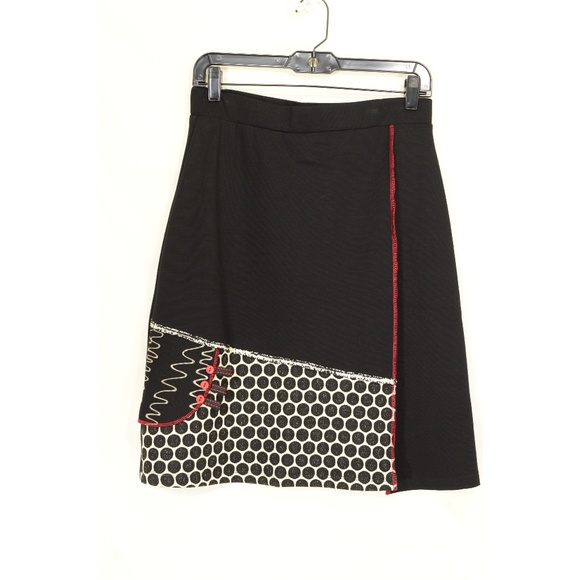 ZOE Dresses & Skirts - Zoe Michael Phillips skirt NWT black white red A-l ZOE Dresses & Skirts - Zoe Michael Phillips skirt NWT black white red A-l